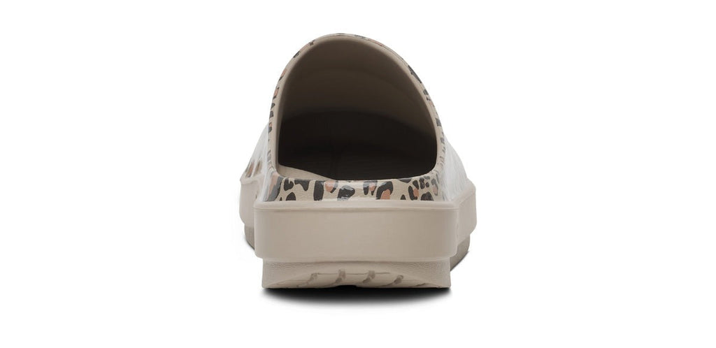 Women's OOcloog Limited Edition Clog - Nomad Leopard