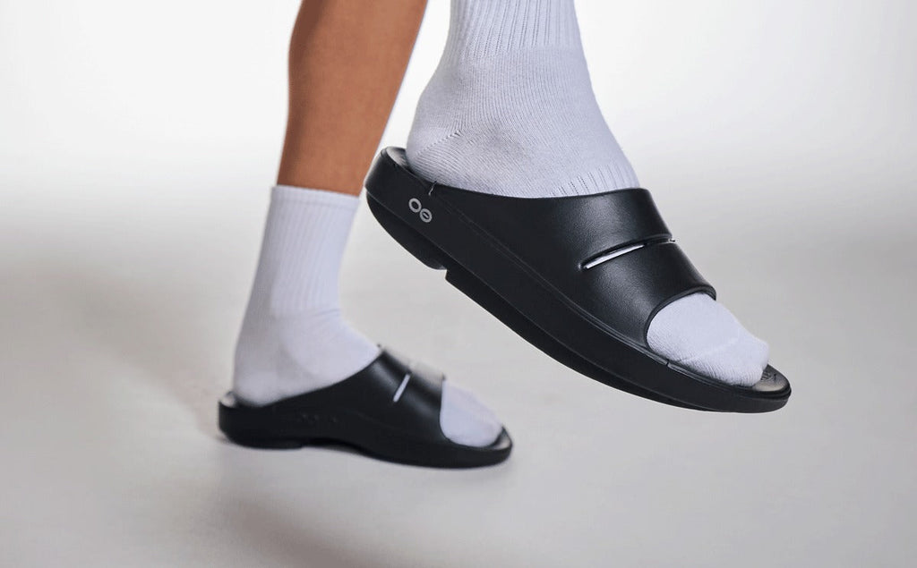Women's OOahh Slide Sandal - Black