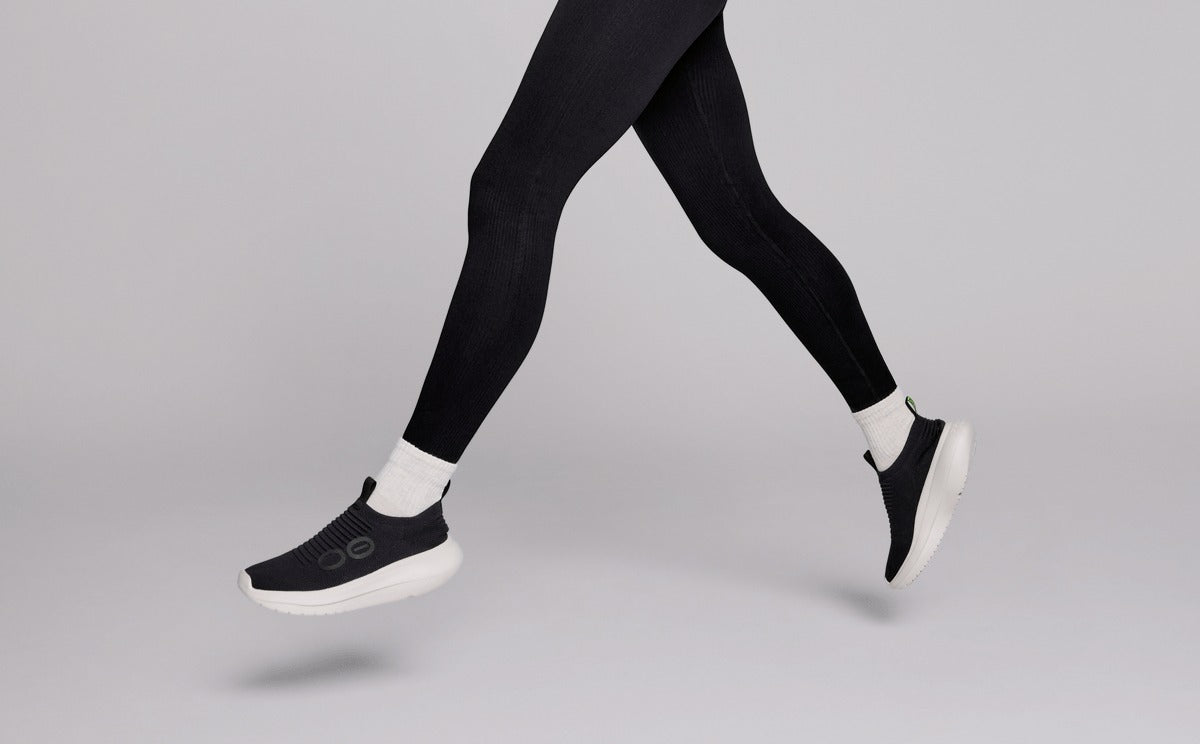 Women's OOmy Zen - Chalk Black